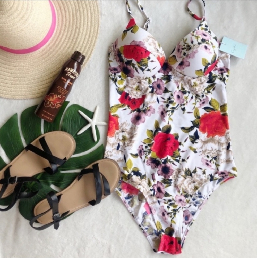 Cupshe Floral One Piece Molded Cup Swimsuit